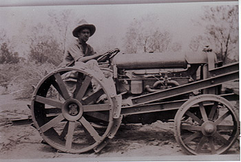 An early tractor used in the Gayndah district